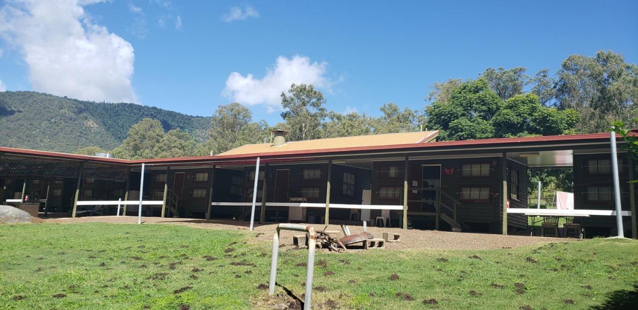 Christmas Creek Cafe & Cabins Lamington Exteriér fotografie